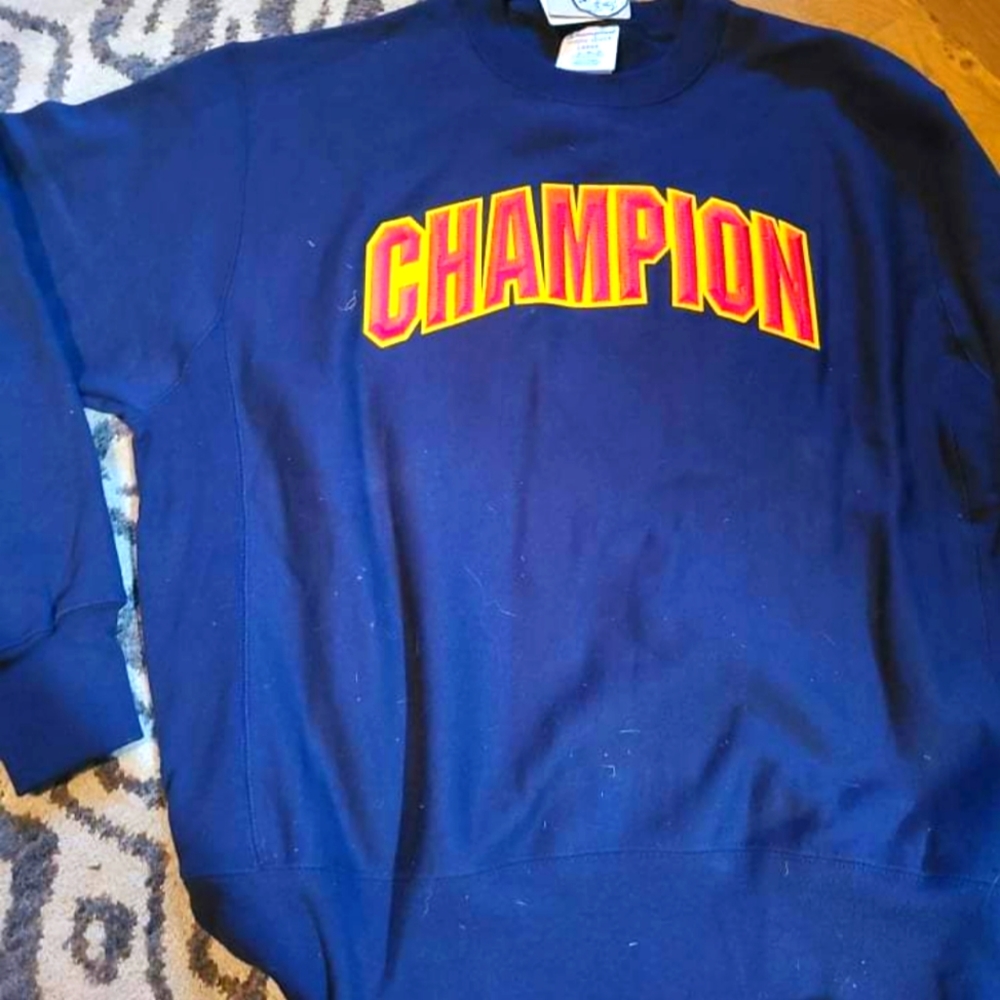 NWT champion sweatshirt